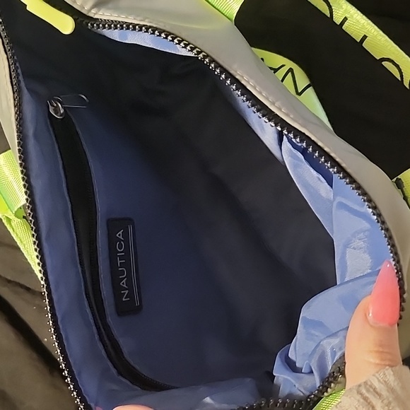 Nautica handbag - Picture 2 of 8